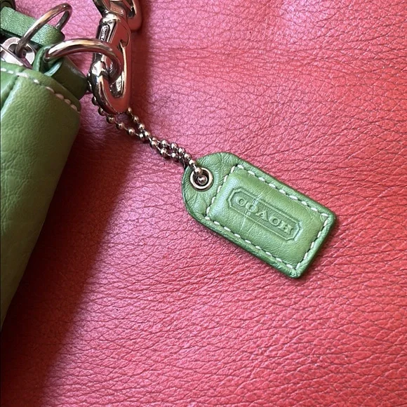 Coach Green Leather Shoulder Bag Y2K - Picture 2 of 5